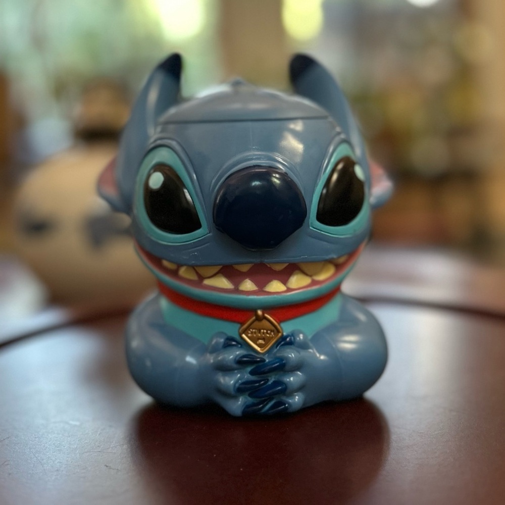 Stitch Cup with Cover | Disney on Ice Collectible | Lilo & Stitch Cup